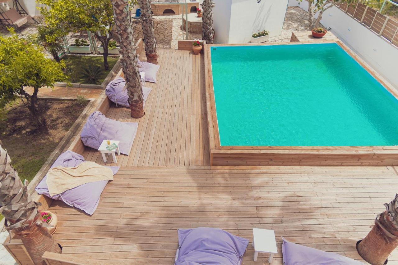 קאבוס Christa Luxury Apartments מראה חיצוני תמונה
