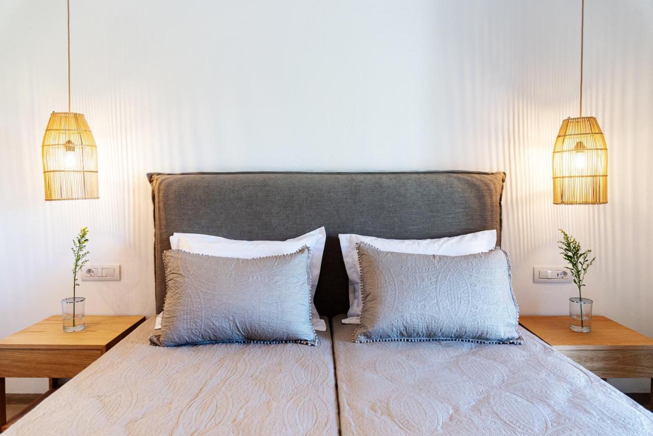 קאבוס Christa Luxury Apartments מראה חיצוני תמונה